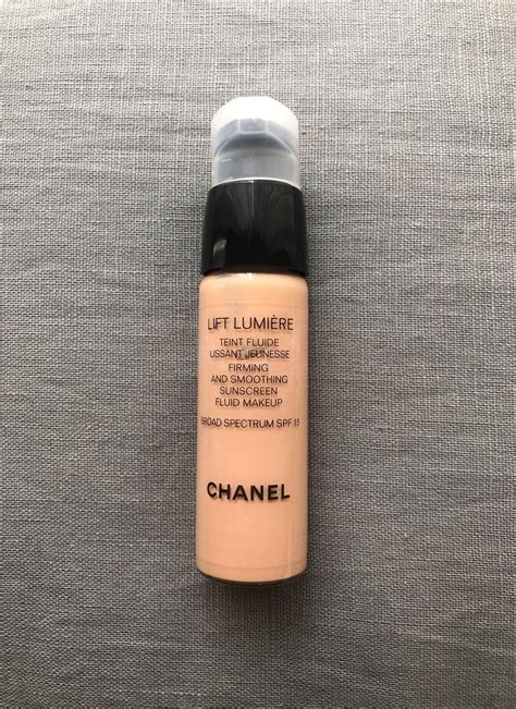 buy chanel lift lumiere foundation